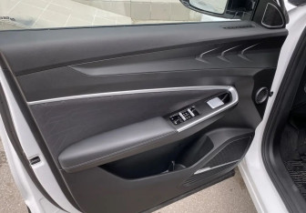 Подержанный автомобиль Geely Cityray 2024 года (13 фото)