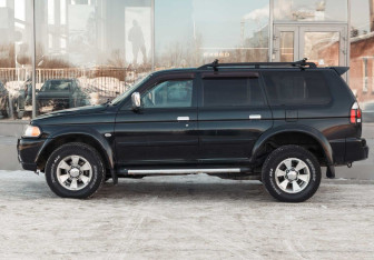 Подержанный автомобиль Mitsubishi Pajero Sport 2007 года (8 фото)