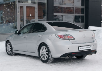 Подержанный автомобиль Mazda 6 Sedan 2010 года (7 фото)