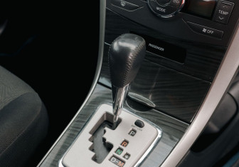 Подержанный автомобиль Toyota Corolla Wagon 2007 года (15 фото)