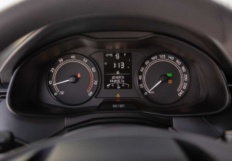 Подержанный автомобиль Skoda Rapid Liftback 2020 года (12 фото)