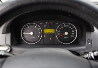 Подержанный автомобиль Hyundai Getz 2010 года (12 фото)