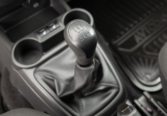 Подержанный автомобиль LADA (ВАЗ) Granta Sedan 2023 года (15 фото)