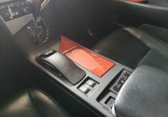 Подержанный автомобиль Lexus RX 2010 года (11 фото)