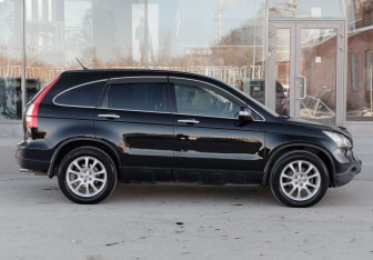 Подержанный автомобиль Honda CR-V 2007 года (4 фото)