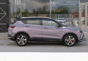 Подержанный автомобиль Geely Coolray 2024 года (4 фото)