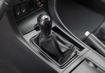 Подержанный автомобиль Mazda 3 Sedan 2006 года (15 фото)