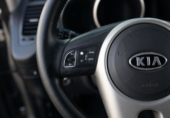 Подержанный автомобиль Kia Soul 2012 года (12 фото)