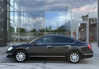 Подержанный автомобиль Nissan Teana 2006 года (8 фото)