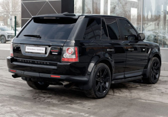 Подержанный автомобиль Land Rover Range Rover Sport 2009 года (5 фото)
