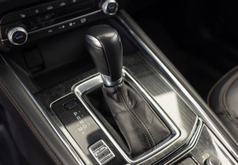 Подержанный автомобиль Mazda CX-5 2020 года (17 фото)