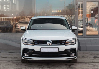 Подержанный автомобиль Volkswagen Tiguan 2018 года (2 фото)