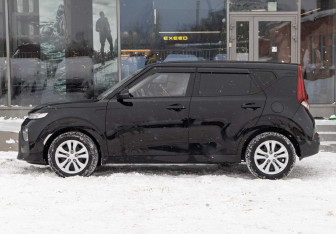 Подержанный автомобиль Kia Soul 2020 года (8 фото)