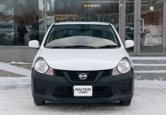 Подержанный автомобиль Nissan AD 2020 года (2 фото)