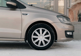 Подержанный автомобиль Volkswagen Polo Sedan 2019 года (9 фото)