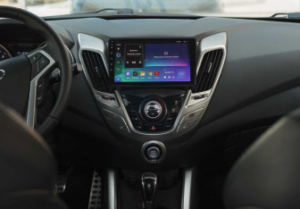 Подержанный автомобиль Hyundai Veloster 2012 года (14 фото)
