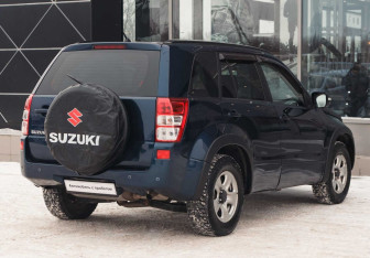 Подержанный автомобиль Suzuki Grand Vitara 2008 года (5 фото)