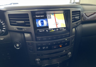 Подержанный автомобиль Lexus LX 2015 года (15 фото)