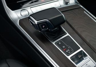 Подержанный автомобиль Audi A6 Sedan 2019 года (17 фото)