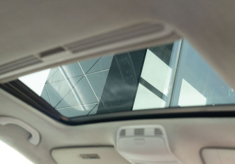 Подержанный автомобиль Volkswagen Passat Sedan 2005 года (18 фото)