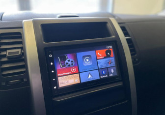 Подержанный автомобиль Nissan X-Trail 2010 года (14 фото)