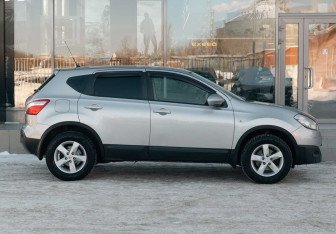 Подержанный автомобиль Nissan Qashqai 2011 года (4 фото)