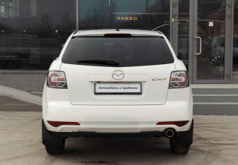Подержанный автомобиль Mazda CX-7 2011 года (6 фото)