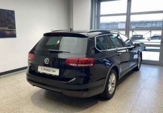 Подержанный автомобиль Volkswagen Passat Wagon 2018 года (5 фото)