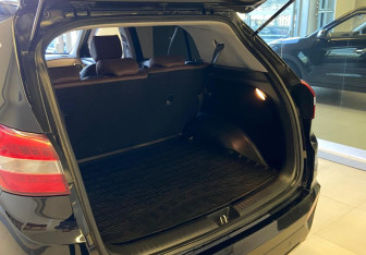 Подержанный автомобиль Hyundai Creta 2019 года (7 фото)