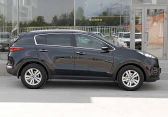 Подержанный автомобиль Kia Sportage 2016 года (4 фото)