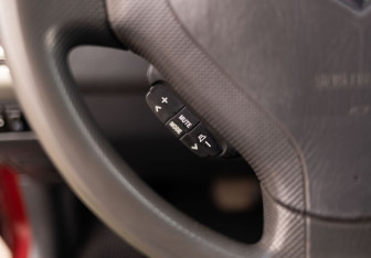 Подержанный автомобиль Suzuki Liana Wagon 2005 года (12 фото)