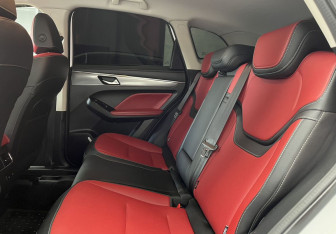 Подержанный автомобиль Haval Jolion 2024 года (15 фото)