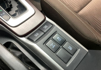 Подержанный автомобиль Toyota Fortuner 2019 года (19 фото)