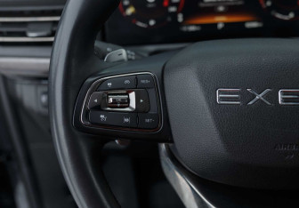 Подержанный автомобиль Exeed VX 2023 года (12 фото)