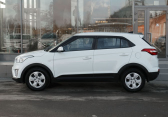 Подержанный автомобиль Hyundai Creta 2018 года (8 фото)