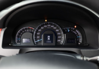 Подержанный автомобиль Toyota Camry Sedan 2012 года (13 фото)