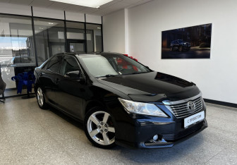 Подержанный автомобиль Toyota Camry Sedan 2012 года (3 фото)