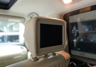 Подержанный автомобиль Infiniti QX80 2018 года (23 фото)