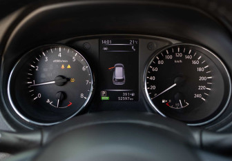 Подержанный автомобиль Nissan X-Trail 2019 года (13 фото)