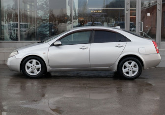 Подержанный автомобиль Nissan Primera Sedan 2001 года (8 фото)