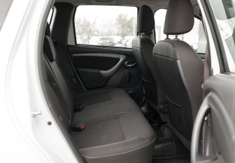 Подержанный автомобиль Renault Duster 2020 года (19 фото)