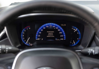 Подержанный автомобиль Toyota Corolla Sedan 2019 года (13 фото)