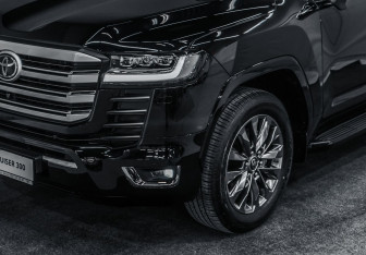 Новый Toyota Land Cruiser Suv 2024 (5 фото)