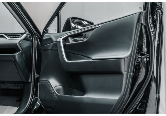 Новый Toyota RAV4 2025 (16 фото)