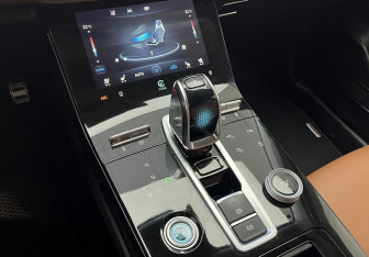 Подержанный автомобиль Chery Tiggo 8 Pro Max 2022 года (10 фото)
