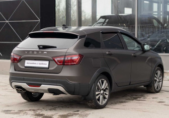 Подержанный автомобиль LADA (ВАЗ) Vesta Wagon 2022 года (5 фото)