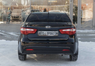 Подержанный автомобиль Kia Rio Sedan 2014 года (6 фото)