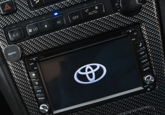 Подержанный автомобиль Toyota Mark II Sedan 1994 года (13 фото)