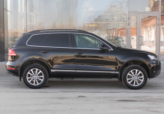 Подержанный автомобиль Volkswagen Touareg 2012 года (4 фото)
