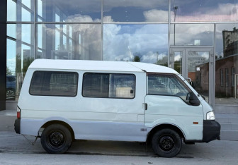 Подержанный автомобиль Nissan Vanette 2001 года (4 фото)